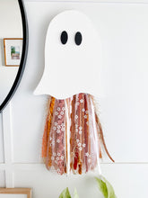 Load image into Gallery viewer, 'spooky magic' ghost- boho daisy